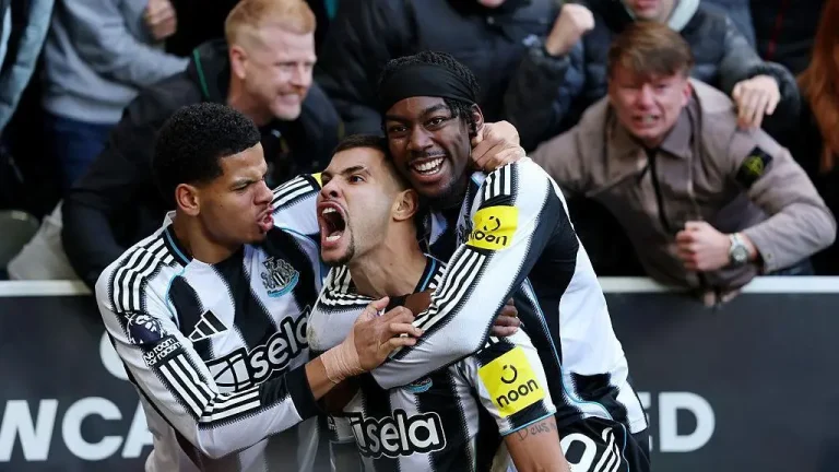Newcastle นิวคาสเซิล ยูไนเต็ด