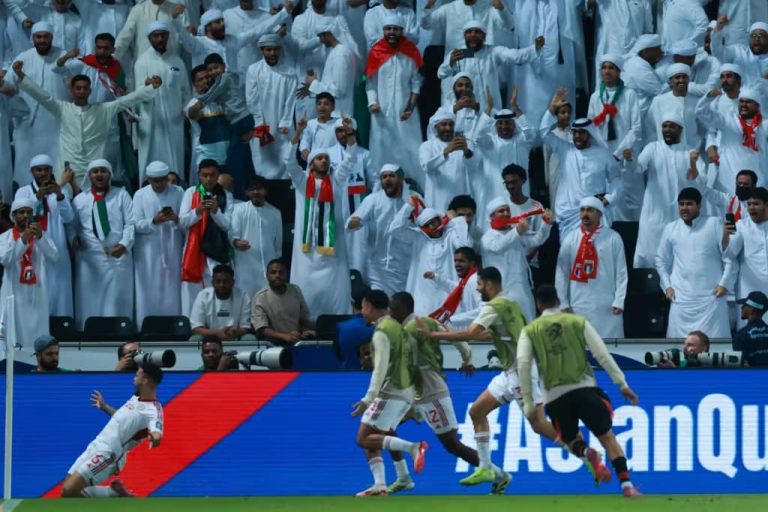UAE พลิกชนะ โอมาน 2–1 | เมโลนี–ไคโอ ยิงท้ายเกม พาทีมจ่อคว้าตั๋วบอลโลก 2026