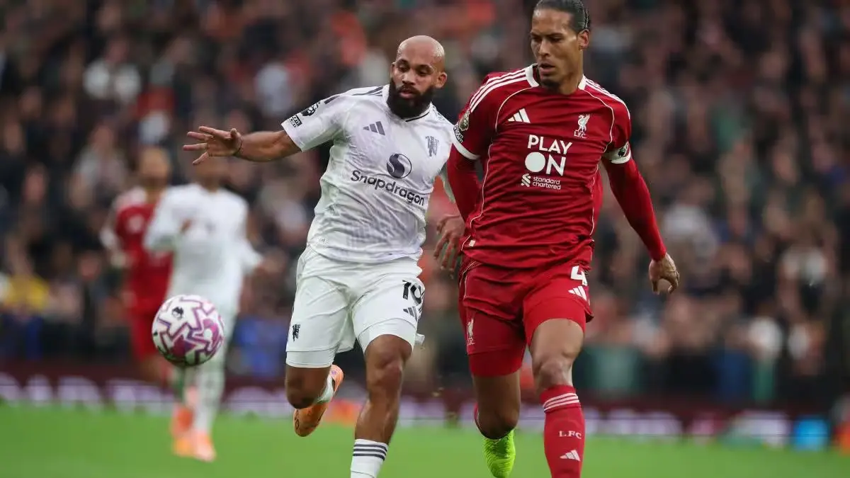 Manchester United แมนเชสเตอร์ ยูไนเต็ด