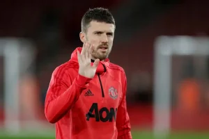 Carrick makes huge training to Man Utd training as he rips up Amorim's strict rules