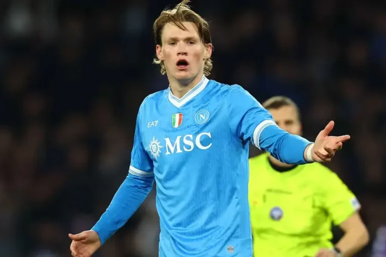 Napoli chief admits McTominay destined to leave for bigger stage