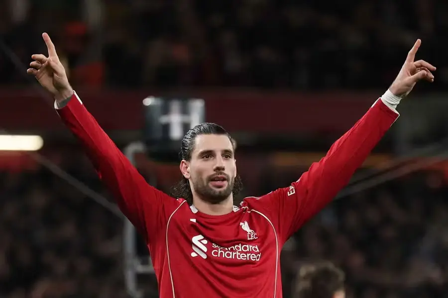 Liverpool midfielder Szoboszlai: Don't compare me with Gerrard