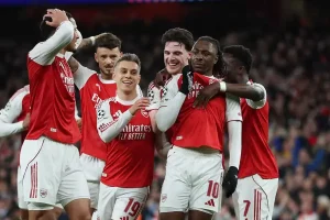 อลัน เชียเรอร์ มั่นใจอาร์เซน่อลมีโอกาสคว้า 4 แชมป์ครั้งประวัติศาสตร์