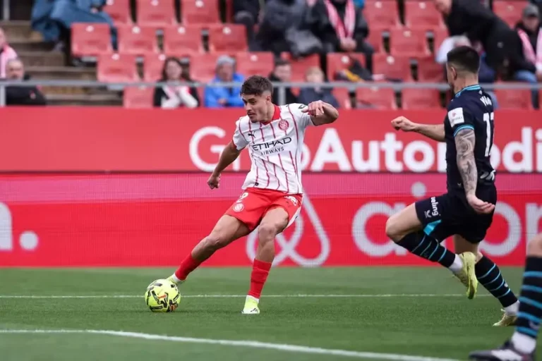 อัตเลติก บิลเบา เตรียมประเคนสัญญาใหม่รั้งตัว ฮูโก้ รินคอน แบ็กขวาฟอร์มเด่น