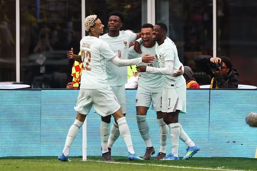 "เอ็มบัปเป้-เอกิติเก้" ซัดดับบราซิล! ฝรั่งเศส 10 คนโชว์แกร่งเชือดแซมบ้า 2-1