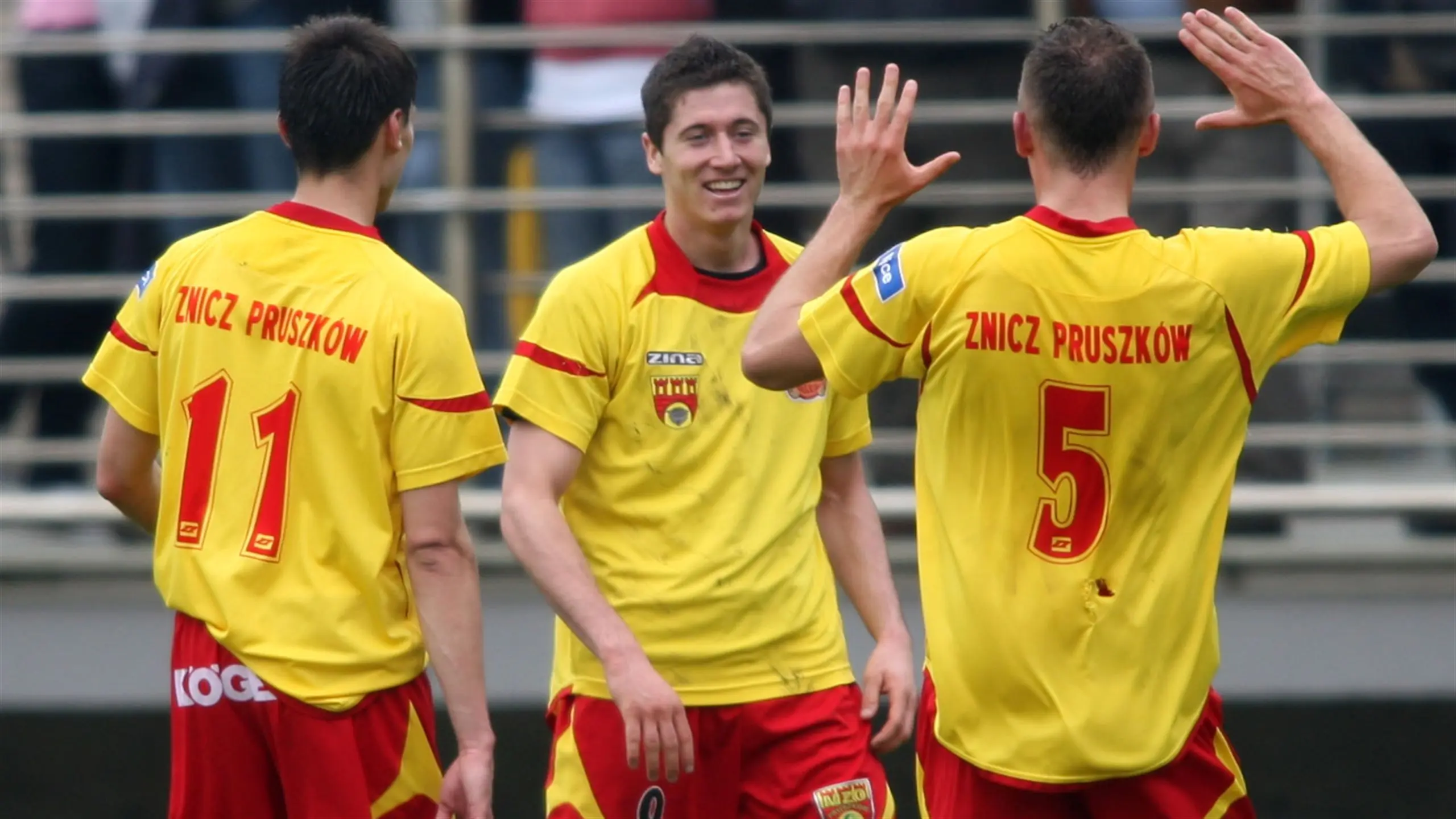 โรเบิร์ต เลวานดอฟสกี้  Robert Lewandowski 